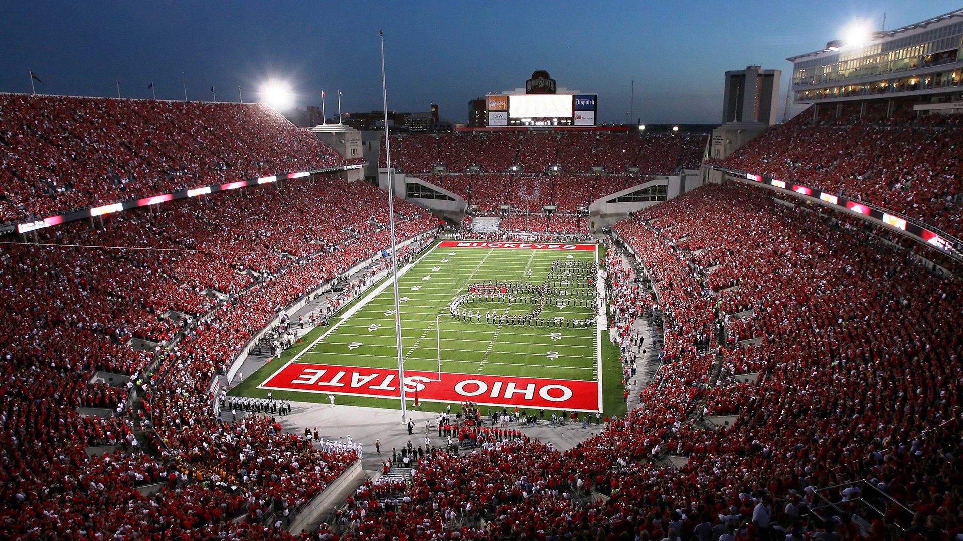 《堡垒之夜》“未来荣光”赛季开启,作品激发创意!